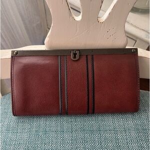 Fossil Vintage Kayla Frame Clutch